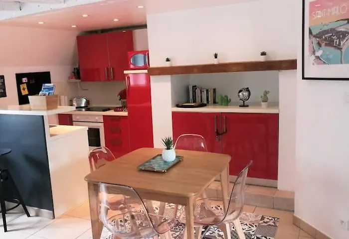 Duplex Saint Malo Saint Servan plage à 100m Intra Muros à 7min à pied